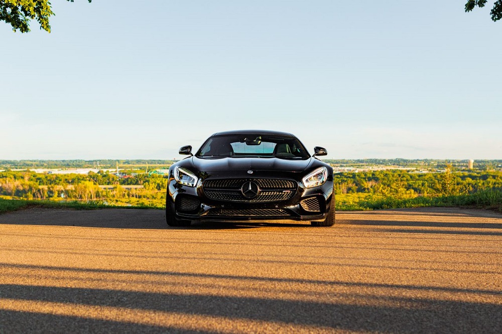Comment assurer son activité automobile premium au meilleur prix à Annecy ?